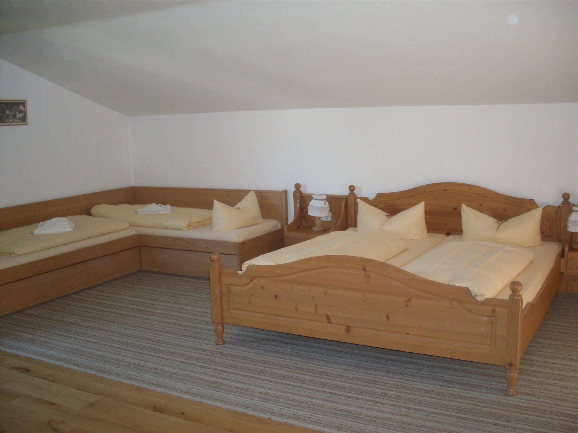 Gasthof Ochsenwirt โอเบอร์เอาดอร์ฟ ภายนอก รูปภาพ