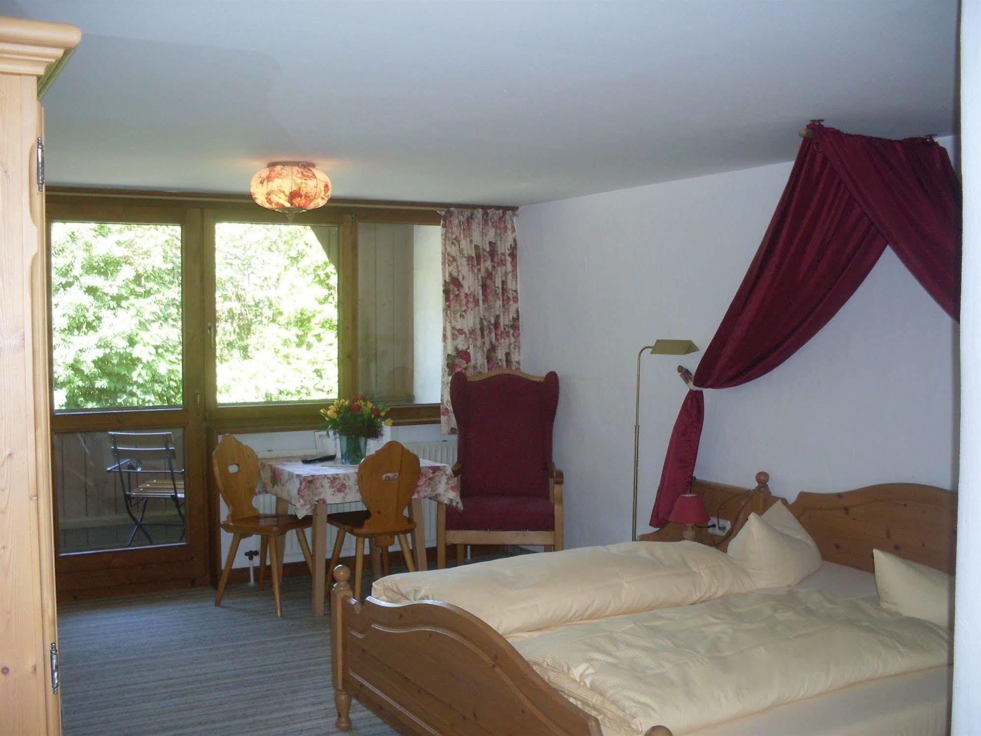 Gasthof Ochsenwirt โอเบอร์เอาดอร์ฟ ภายนอก รูปภาพ